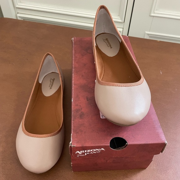 Arizona Jean Company Aiden NWT 🎉Host Pick!🎉 flats shoes size 10 in natural - Picture 2 of 8
